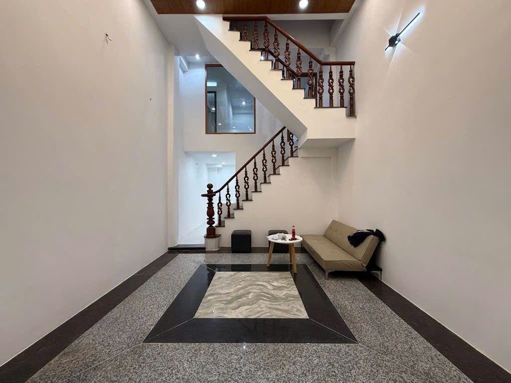 BÌNH HƯNG HÒA – NHÀ BTCT MỚI – HXH TẢI – 4PN